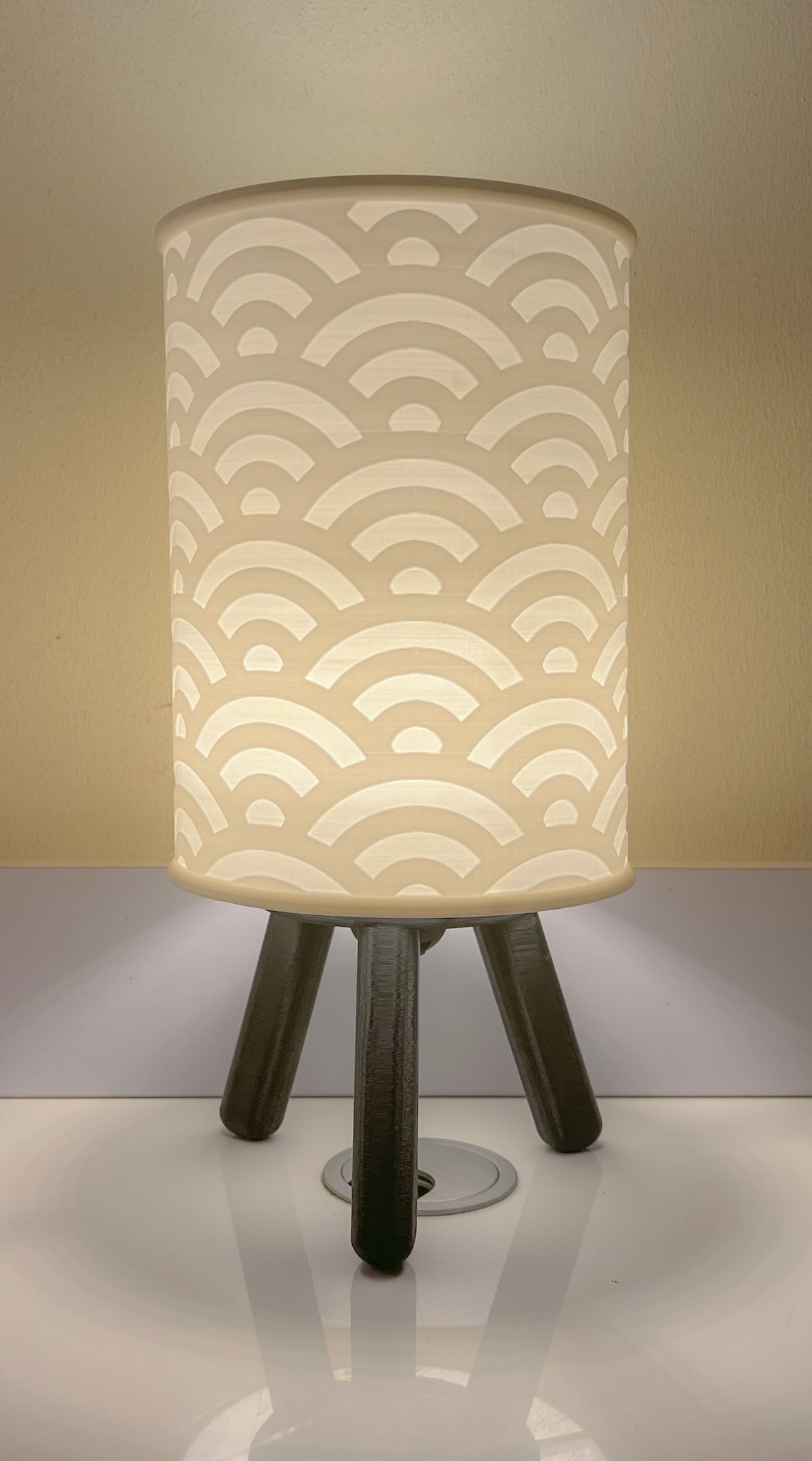 Black 3D printed Duule bedside/table Lamp