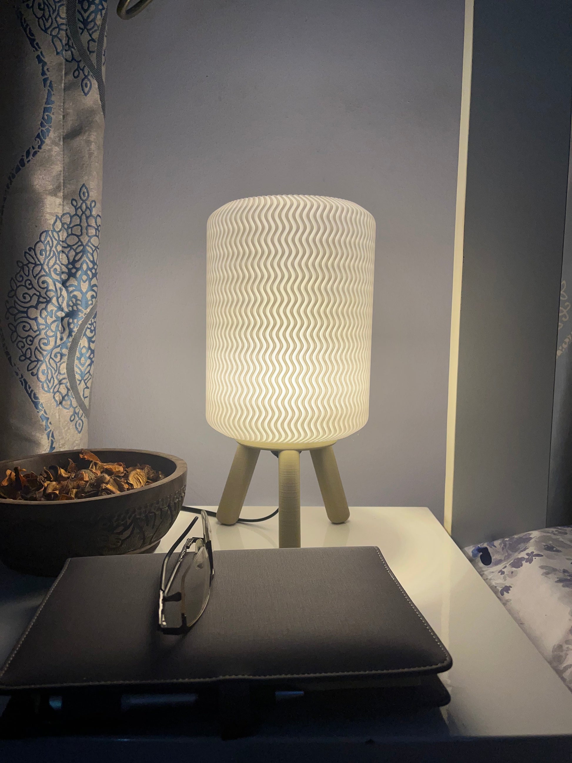 3D printed Burlywood Hajō bedside/table lamp on a bedside table